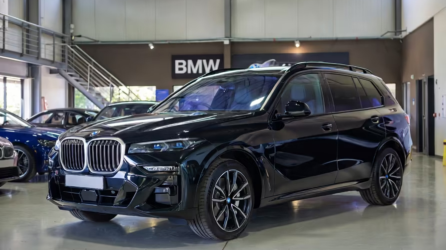 Bí ẩn 145 chiếc BMW mới được lắp ráp sau 3 năm hãng rút khỏi thị trường