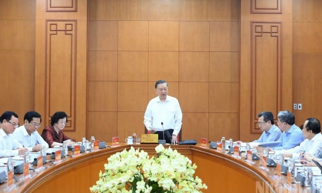 Xây dựng thị trường lao động hiện đại, lấy nguồn nhân lực chất lượng cao làm động lực phát triển