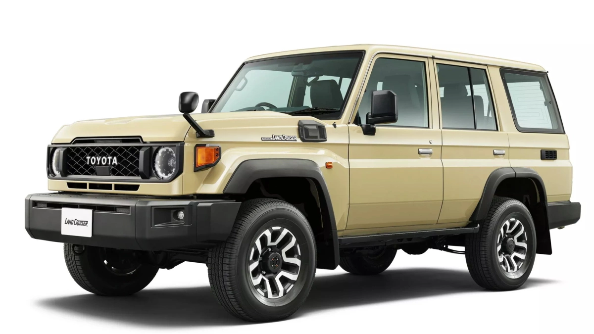 Toyota Land Cruiser 70 - SUV cổ điển thời hiện đại