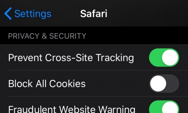 Ứng xử của người dùng khi Safari gửi dữ liệu cho Tencent