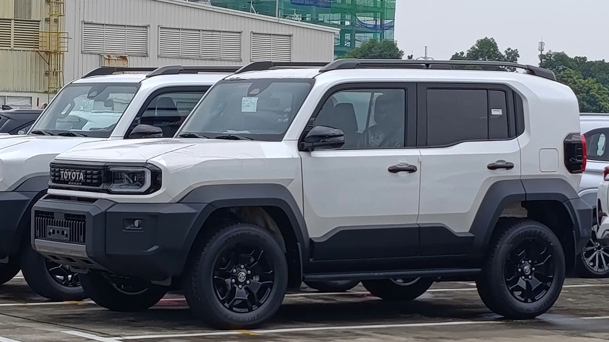Toyota Land Cruiser FJ xuất hiện tại Việt Nam