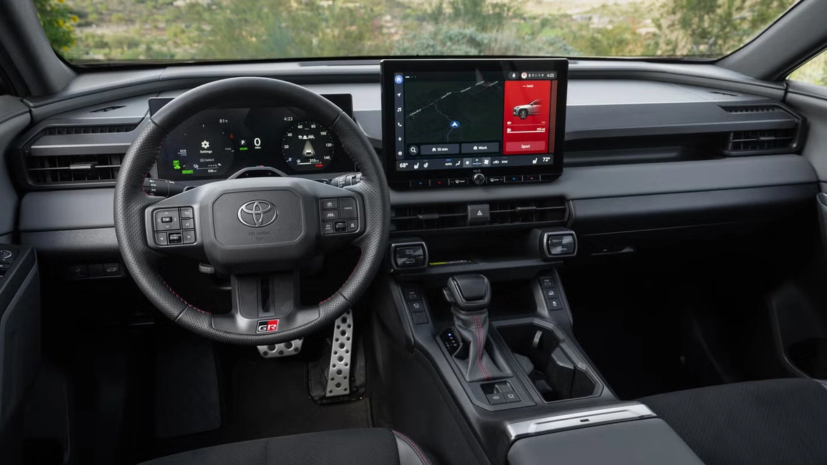 Kỹ sư Toyota: Khách hàng Trung Quốc cũng muốn nút bấm