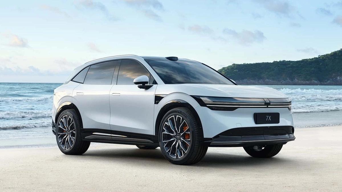 Zeekr 7X - SUV thuần điện cỡ D sắp bán tại Việt Nam